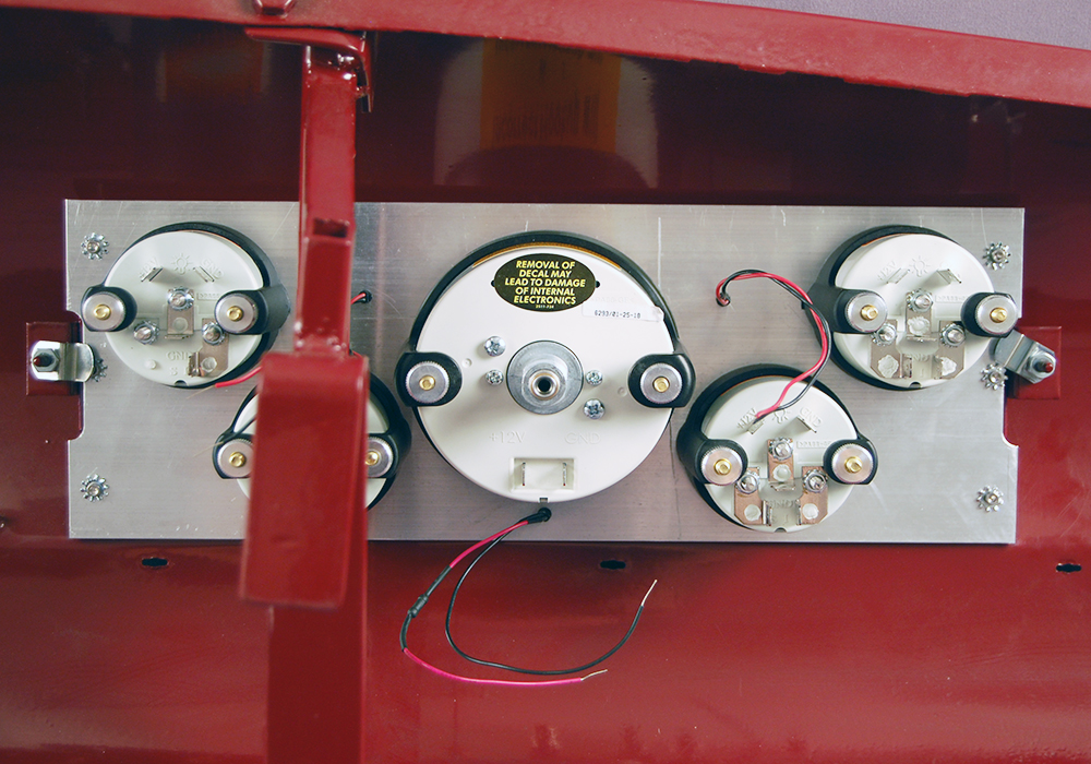 1940-46 Chevy Truck Gauge Panel Install